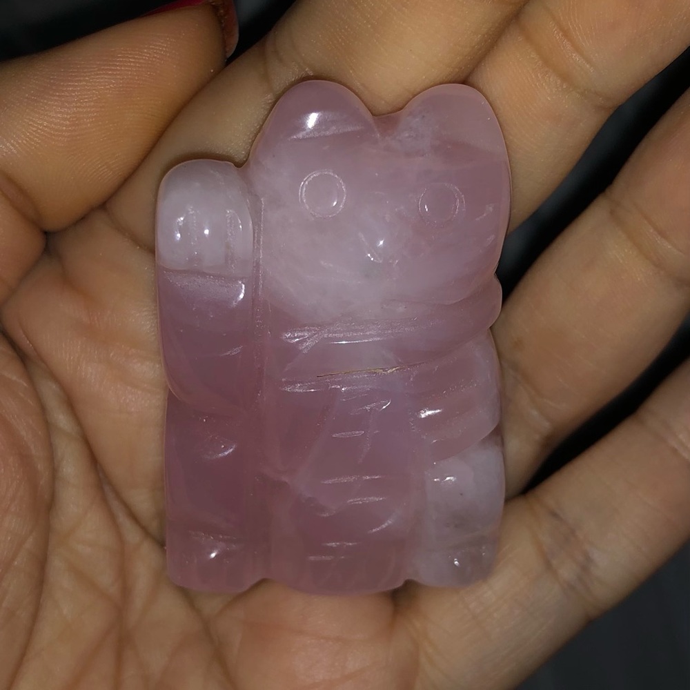 Beautiful Rose Quartz Carved Lucky Cat